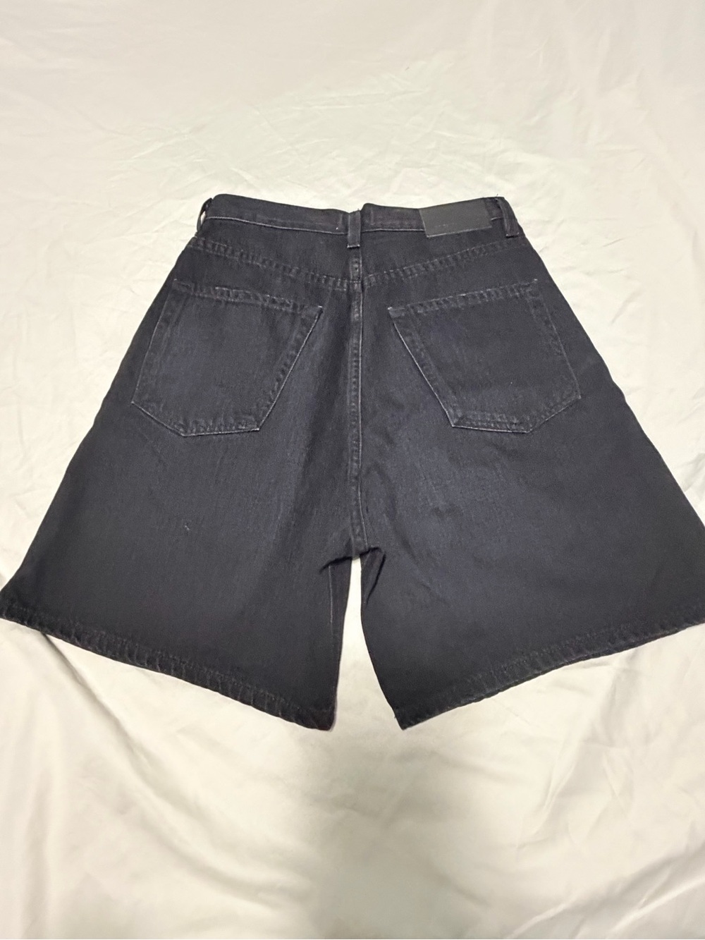 Anthropologie Citizens of Humanity Maritzy black pleated denim long shorts 23 - Picture 7 of 11